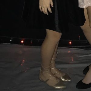 Gold Steve Madden lace up flats